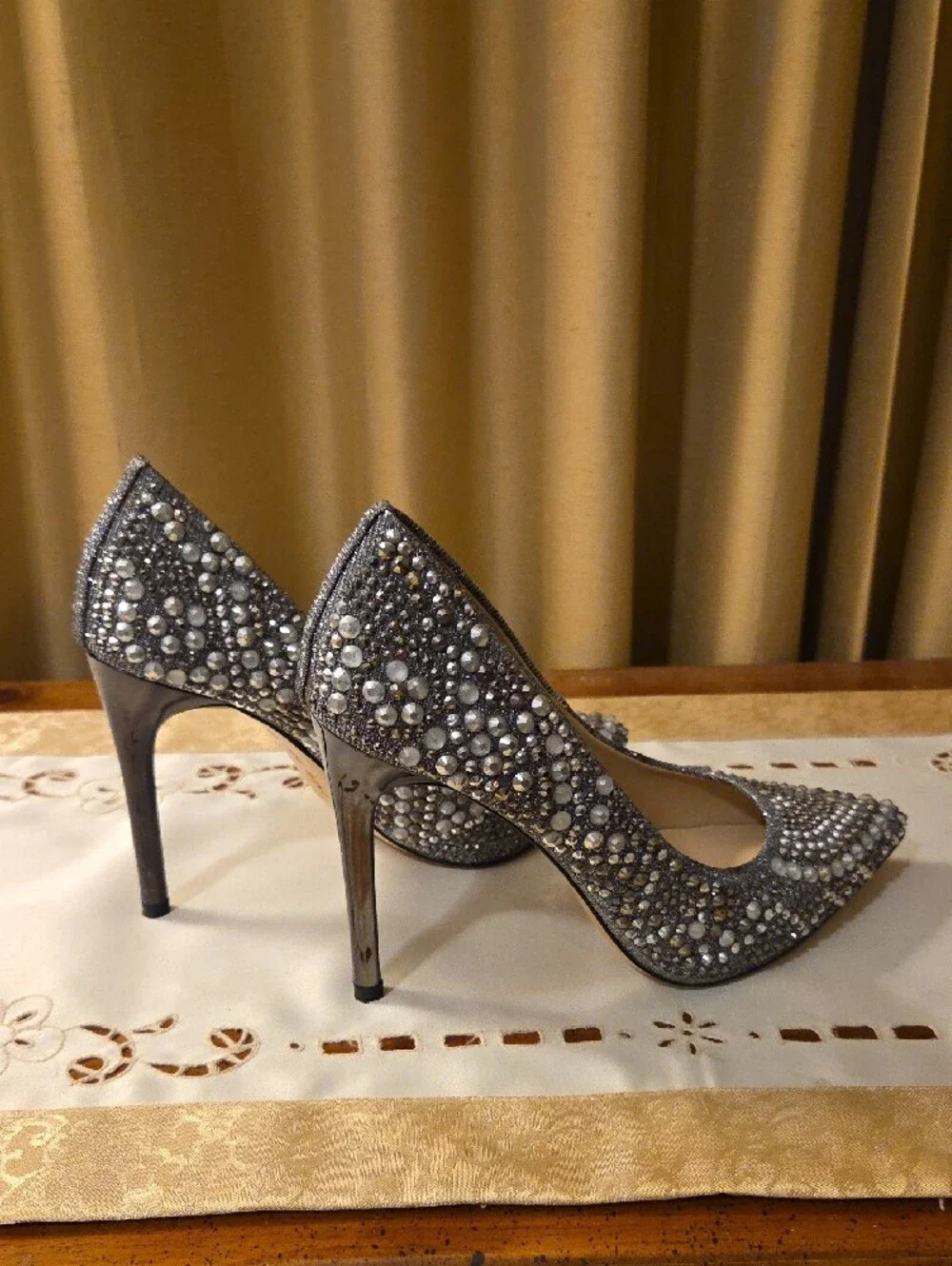 GIANNI BINI- Embellished Silver Crystal Pointed-Toe Pumps W/ Black Heel